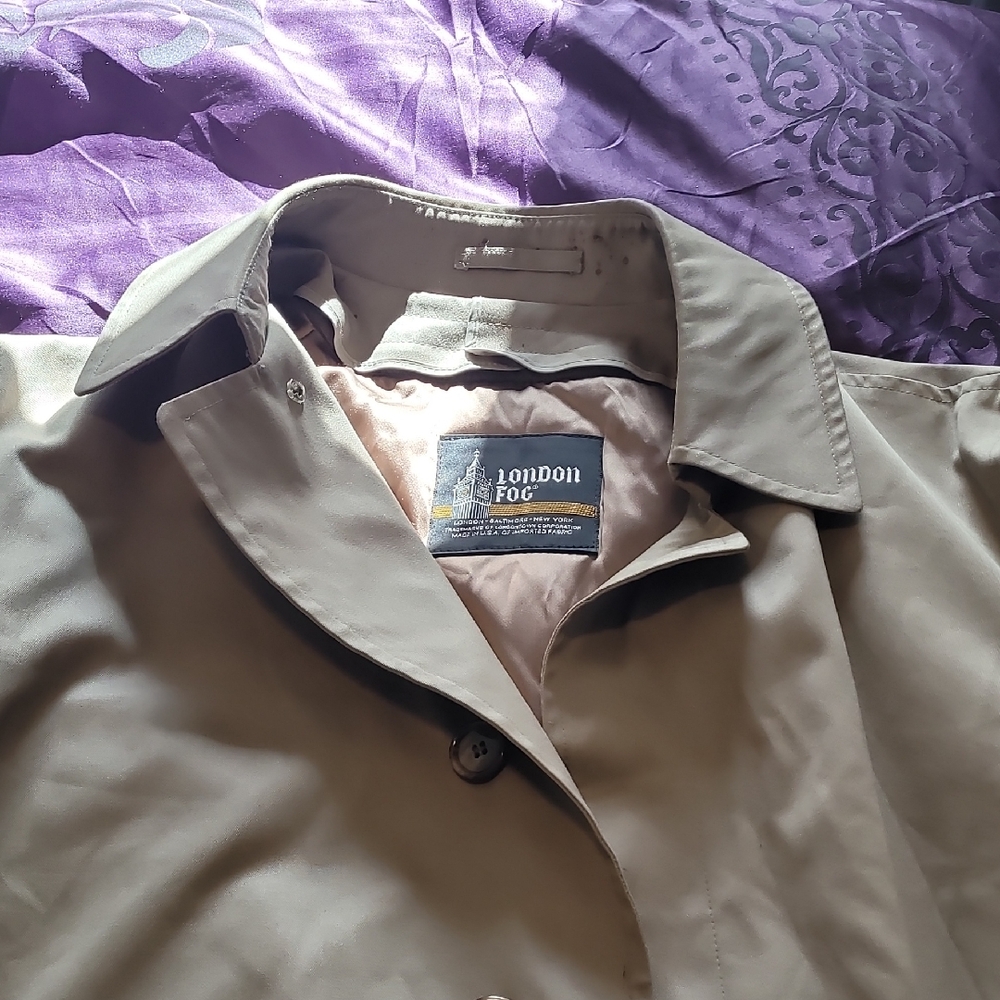 London Fog Men's Beige Trench Coat